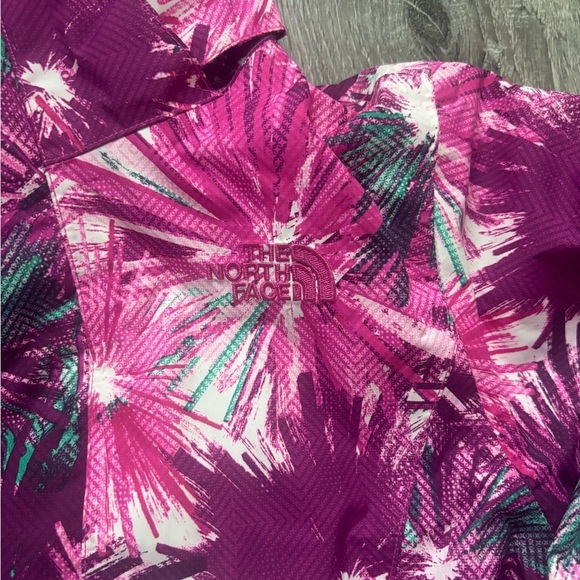 Northface girls raincoat size large 14/16 - Picture 2 of 4